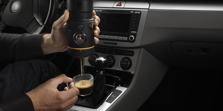 Кофеварка для автомобиля handpresso. Смотреть фото Кофеварка для автомобиля handpresso. Смотреть картинку Кофеварка для автомобиля handpresso. Картинка про Кофеварка для автомобиля handpresso. Фото Кофеварка для автомобиля handpresso